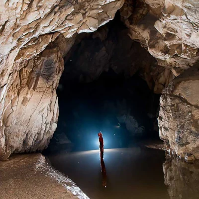 Exploration de la grotte de Bang Manh