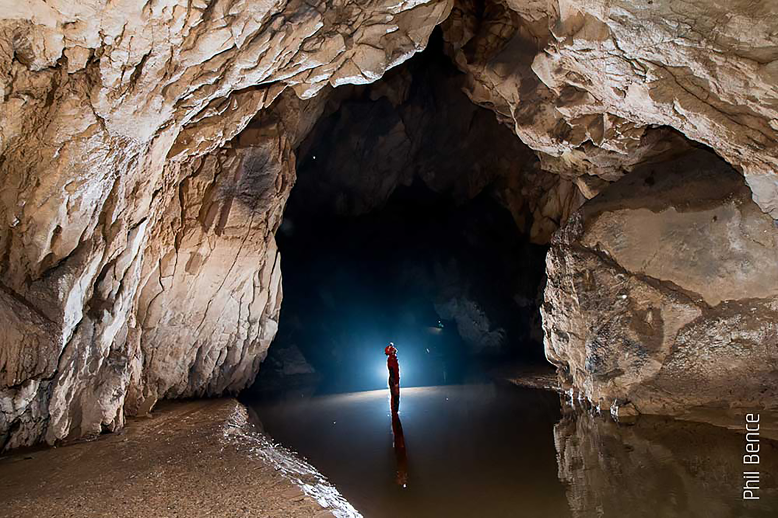 Bang Manh Cave exploration