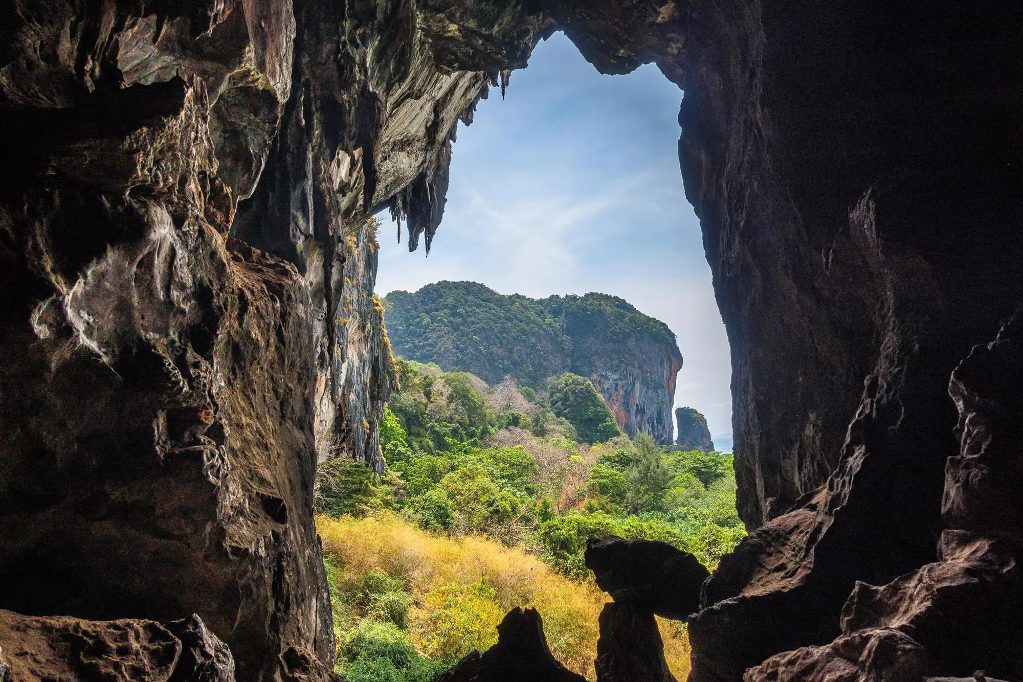 Randonnée jusqu’à la grotte Keaw