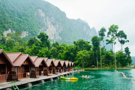 Expérience d’une nuit sur le lac de Khao Sok